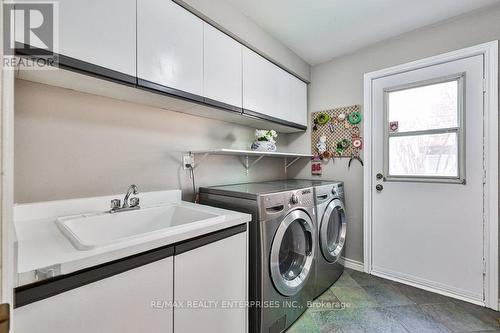 1846 Paddock Crescent, Mississauga, ON - Indoor Photo Showing Laundry Room