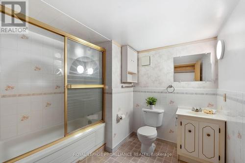38 Richardson Street, Brighton, ON - Indoor Photo Showing Bathroom