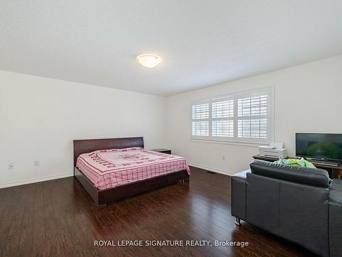 197 Thornbush Blvd, Brampton, ON - Indoor Photo Showing Bedroom