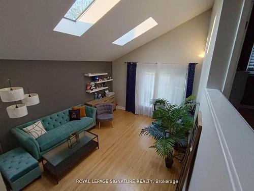 1306 Ludbrook Crt, Mississauga, ON - Indoor Photo Showing Other Room