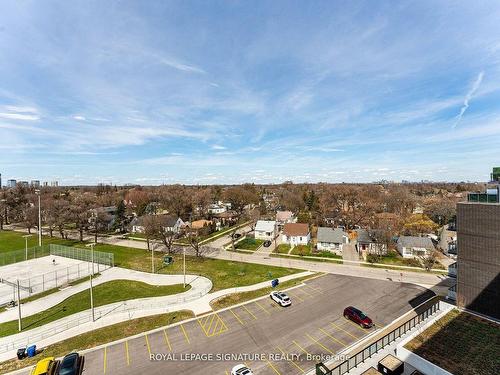 704-7 Smith Cres, Toronto, ON - Outdoor With View