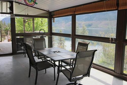 315 Eastside Road, Okanagan Falls, BC - Indoor Photo Showing Dining Room