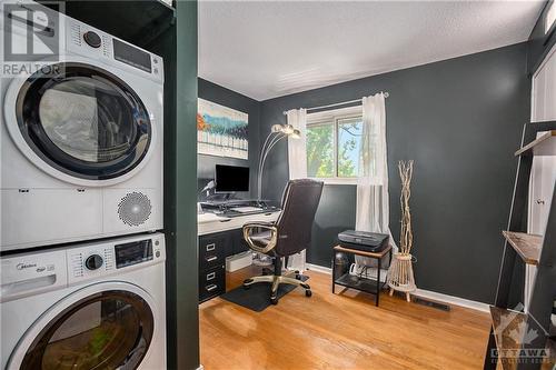 Bedroom 4 - 1256 Terrebonne Drive, Ottawa, ON - Indoor Photo Showing Laundry Room