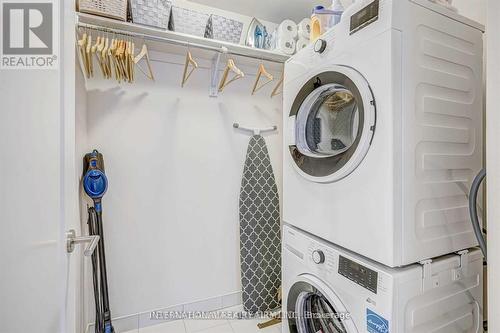 1903 - 88 Cumberland Street N, Toronto (Annex), ON - Indoor Photo Showing Laundry Room