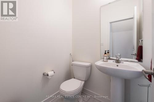 53 Benoit Street, Vaughan (Vellore Village), ON - Indoor Photo Showing Bathroom