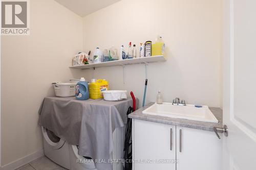 53 Benoit Street, Vaughan (Vellore Village), ON - Indoor Photo Showing Other Room