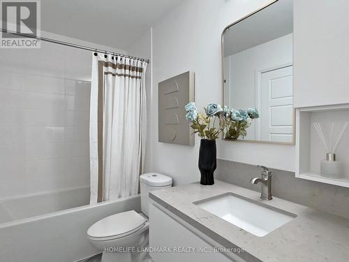 528 - 25 Water Walk Drive, Markham, ON - Indoor Photo Showing Bathroom