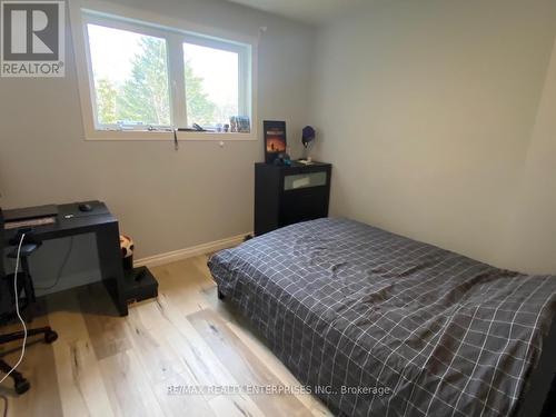 2365 Brookhurst Road, Mississauga, ON - Indoor Photo Showing Bedroom