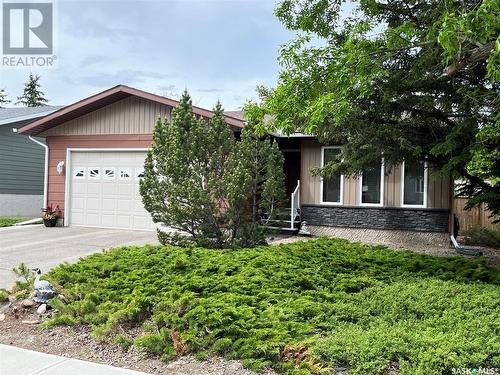 721 Jasper Street, Maple Creek, SK - Outdoor