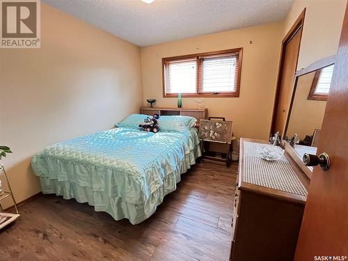 721 Jasper Street, Maple Creek, SK - Indoor Photo Showing Bedroom