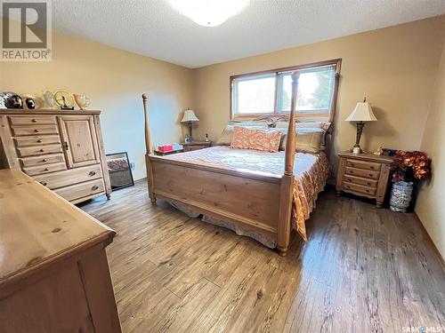 721 Jasper Street, Maple Creek, SK - Indoor Photo Showing Bedroom