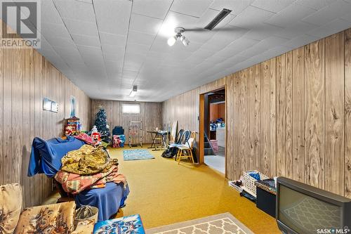 101 2Nd Avenue W, Shellbrook, SK - Indoor Photo Showing Other Room