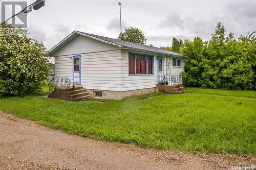 101 2Nd Avenue W, Shellbrook, SK - Outdoor