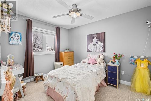 660 Chura Court, Prince Albert, SK - Indoor Photo Showing Bedroom