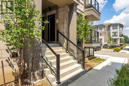 313 - 10 Halliford Place, Brampton, ON - Outdoor