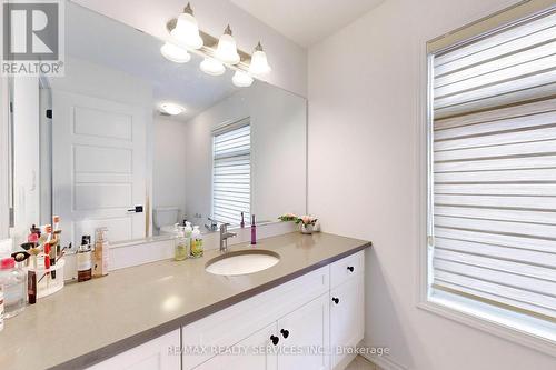 52 Keppel Circle, Brampton, ON - Indoor Photo Showing Bathroom