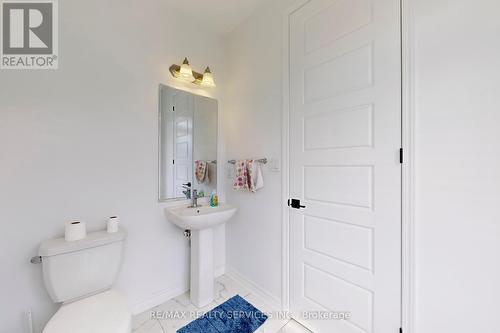 52 Keppel Circle, Brampton, ON - Indoor Photo Showing Bathroom