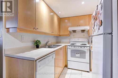 2512 - 3 Rean Drive, Toronto (Bayview Village), ON - Indoor Photo Showing Kitchen With Double Sink