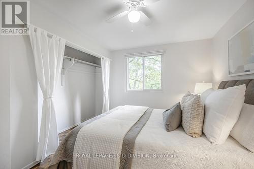 17 - 123 Strathcona Avenue, Toronto (Blake-Jones), ON - Indoor Photo Showing Bedroom