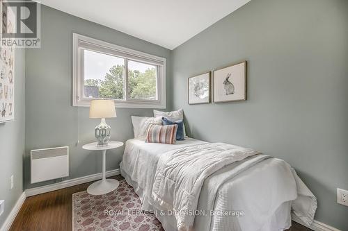 17 - 123 Strathcona Avenue, Toronto (Blake-Jones), ON - Indoor Photo Showing Bedroom