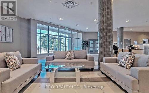 1609 - 2150 Lawrence Avenue E, Toronto, ON - Indoor Photo Showing Living Room