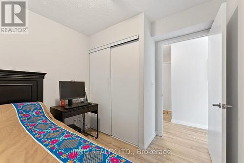 1609 - 2150 Lawrence Avenue E, Toronto, ON - Indoor Photo Showing Bedroom