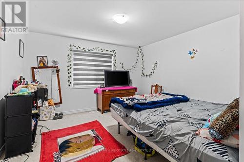 34 Lincoln Drive, Belleville, ON - Indoor Photo Showing Bedroom