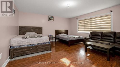 428 Father Tobin Road, Brampton, ON - Indoor Photo Showing Bedroom