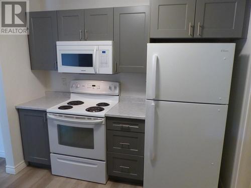 8700 Jubilee Road E Unit# 205, Summerland, BC - Indoor Photo Showing Kitchen