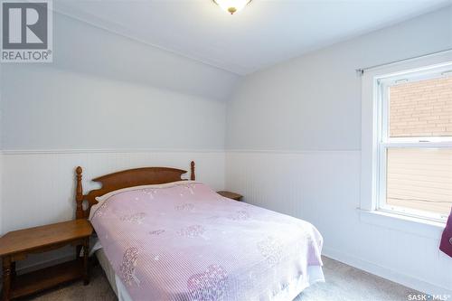 1015 2Nd Avenue Ne, Moose Jaw, SK - Indoor Photo Showing Bedroom