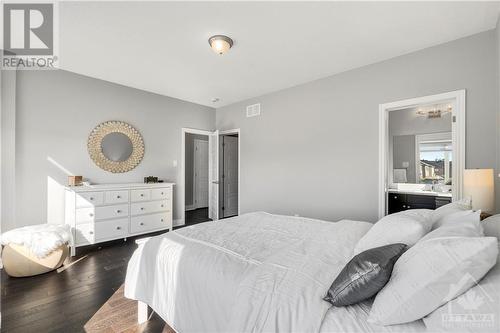 854 Stallion Crescent, Stittsville, ON - Indoor Photo Showing Bedroom