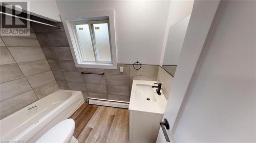 157 Ahrens Street W, Kitchener, ON - Indoor Photo Showing Bathroom