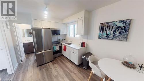 157 Ahrens Street W, Kitchener, ON - Indoor Photo Showing Kitchen