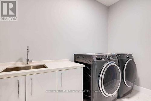 17 - 2610 Kettering Place, London, ON - Indoor Photo Showing Laundry Room