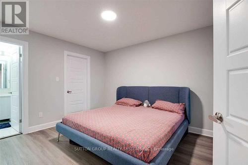 17 - 2610 Kettering Place, London, ON - Indoor Photo Showing Bedroom