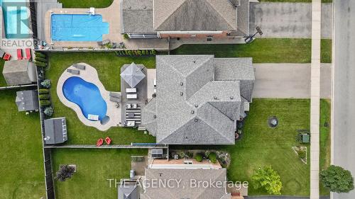 6540 St.Michael Avenue, Niagara Falls, ON - Outdoor With In Ground Pool With View