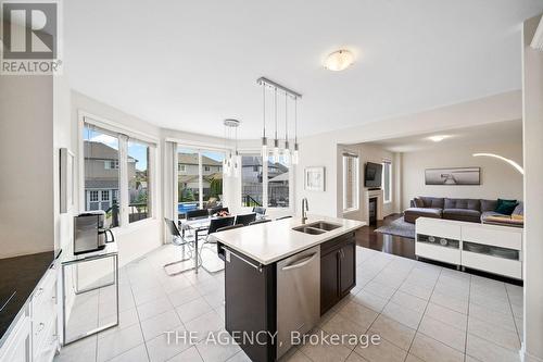 6540 St.Michael Avenue, Niagara Falls, ON - Indoor Photo Showing Kitchen With Double Sink