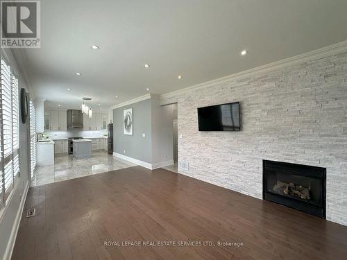 721 Walsh Avenue N, Milton, ON - Indoor With Fireplace