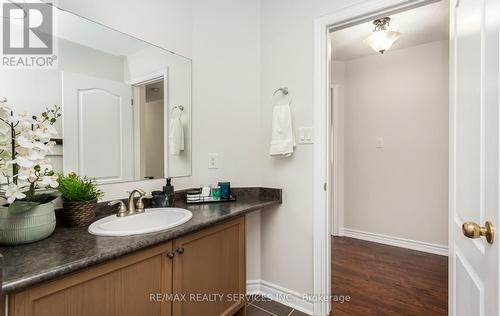 41 Kirkhaven Way, Brampton, ON - Indoor Photo Showing Bathroom