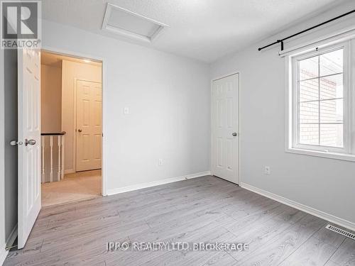 7160 Waldorf Way, Mississauga, ON - Indoor Photo Showing Other Room