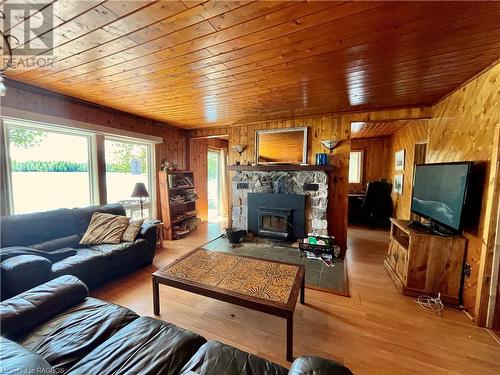 57 Hope Drive, Northern Bruce Peninsula, ON - Indoor Photo Showing Living Room With Fireplace