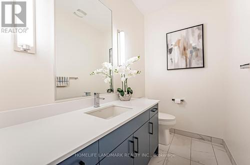 3733 Ferretti Court, Innisfil, ON - Indoor Photo Showing Bathroom