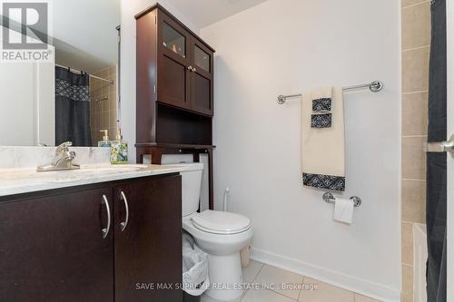 2212 - 6 Dayspring Circle, Brampton, ON - Indoor Photo Showing Bathroom