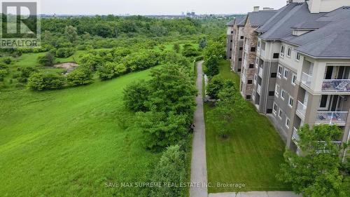 2212 - 6 Dayspring Circle, Brampton, ON - Outdoor