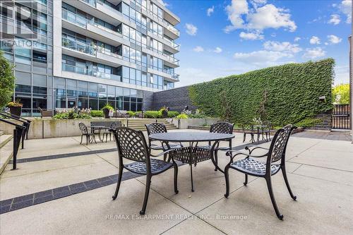 316 - 1 Hurontario Street, Mississauga (Port Credit), ON - Outdoor