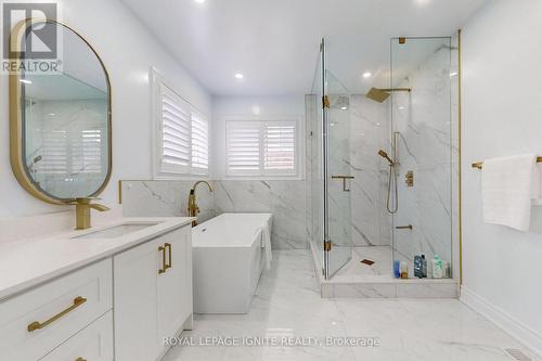 1825 William Lott Drive, Oshawa, ON - Indoor Photo Showing Bathroom