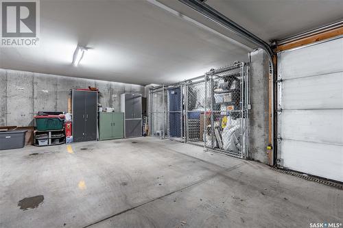 107 4525 Marigold Drive, Regina, SK - Indoor Photo Showing Garage