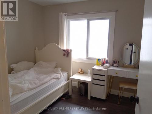 1307 Hastings Drive, London, ON - Indoor Photo Showing Bedroom