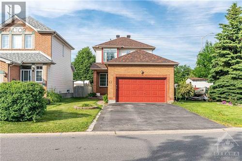 33 Halkirk Avenue, Kanata, ON - Outdoor