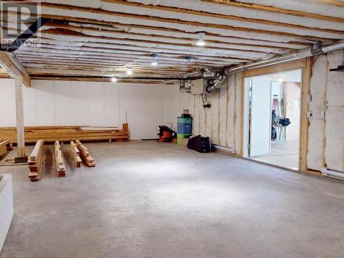 8116 Emmonds Road, Powell River, BC - Indoor Photo Showing Basement